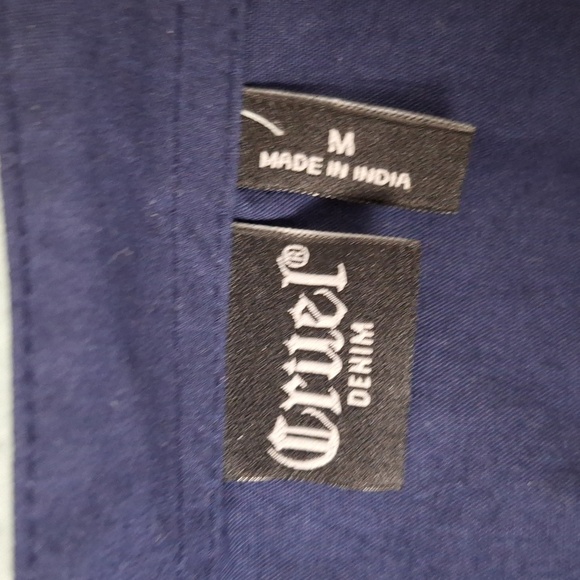 Cruel Denim Blue Cowgirl Rodeo Embroidered Long Sleeve Button Down Shirt Size M - Picture 10 of 15